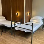 Xplore Hostel *