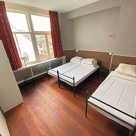 Hostel Xplore