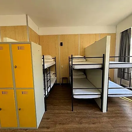 Hostel Xplore *